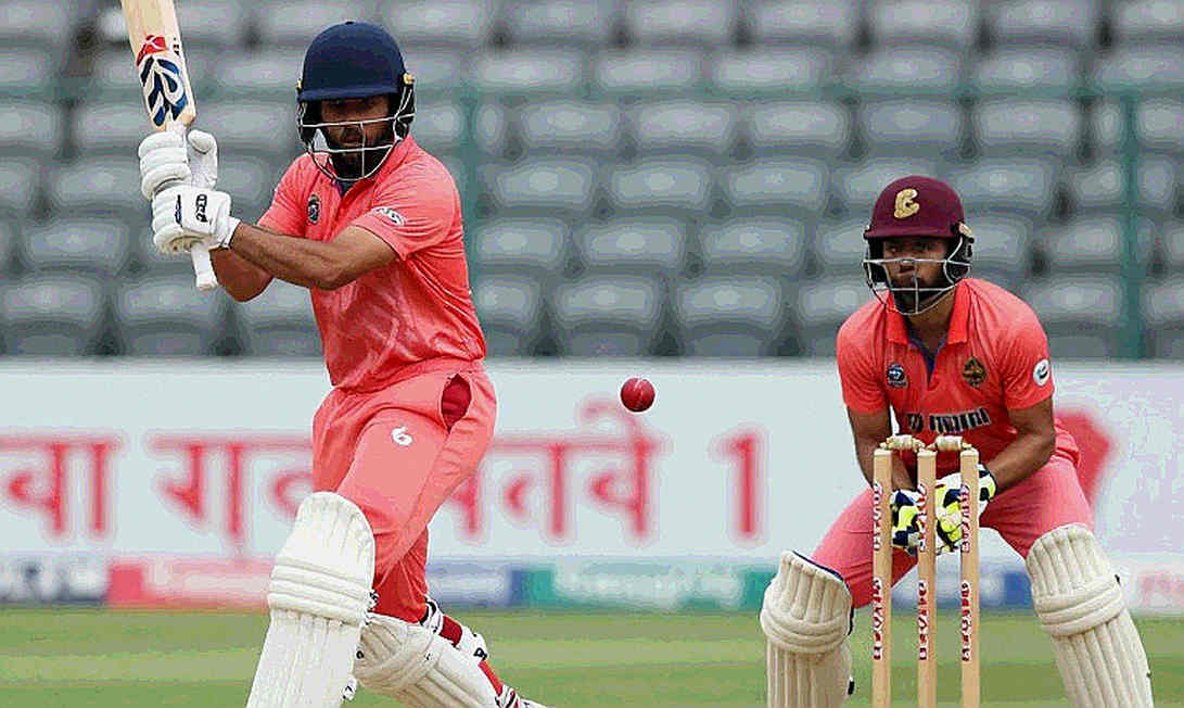 অকশনের ঘড়ি: এশিয়ার ক্রিকেটে ট্রান্সফার উইন্ডো কতটা সিগন্যাল, কতটা শব্দ