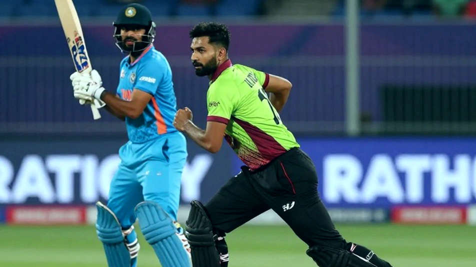 টুর্নামেন্ট ক্রিকেটের খালি ঘর: রসিদ ছাড়া হট-টেক কেন হারে