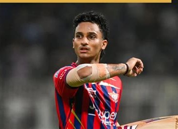 আয়ুষ বাদোনি